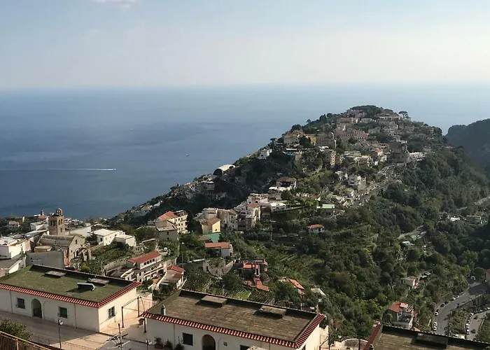 Semesterbostad House Joseph *